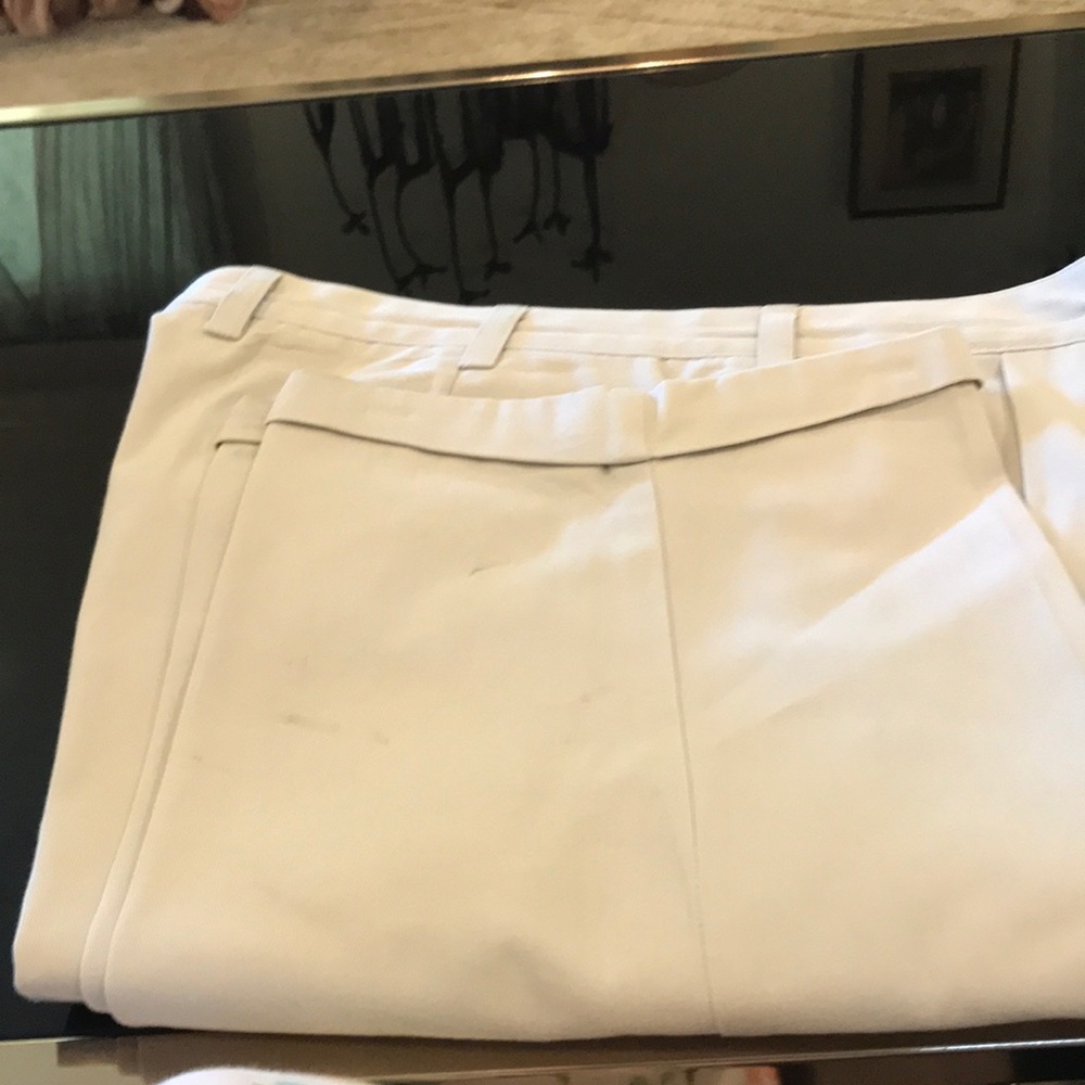 Pants - Picture 4 of 4